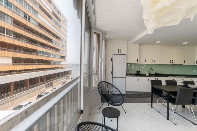 Apartamento de 3 habitaciones en Playa del Acequión, Torrevieja en venta con piscina - 269.000 € (Ref: 9791316)