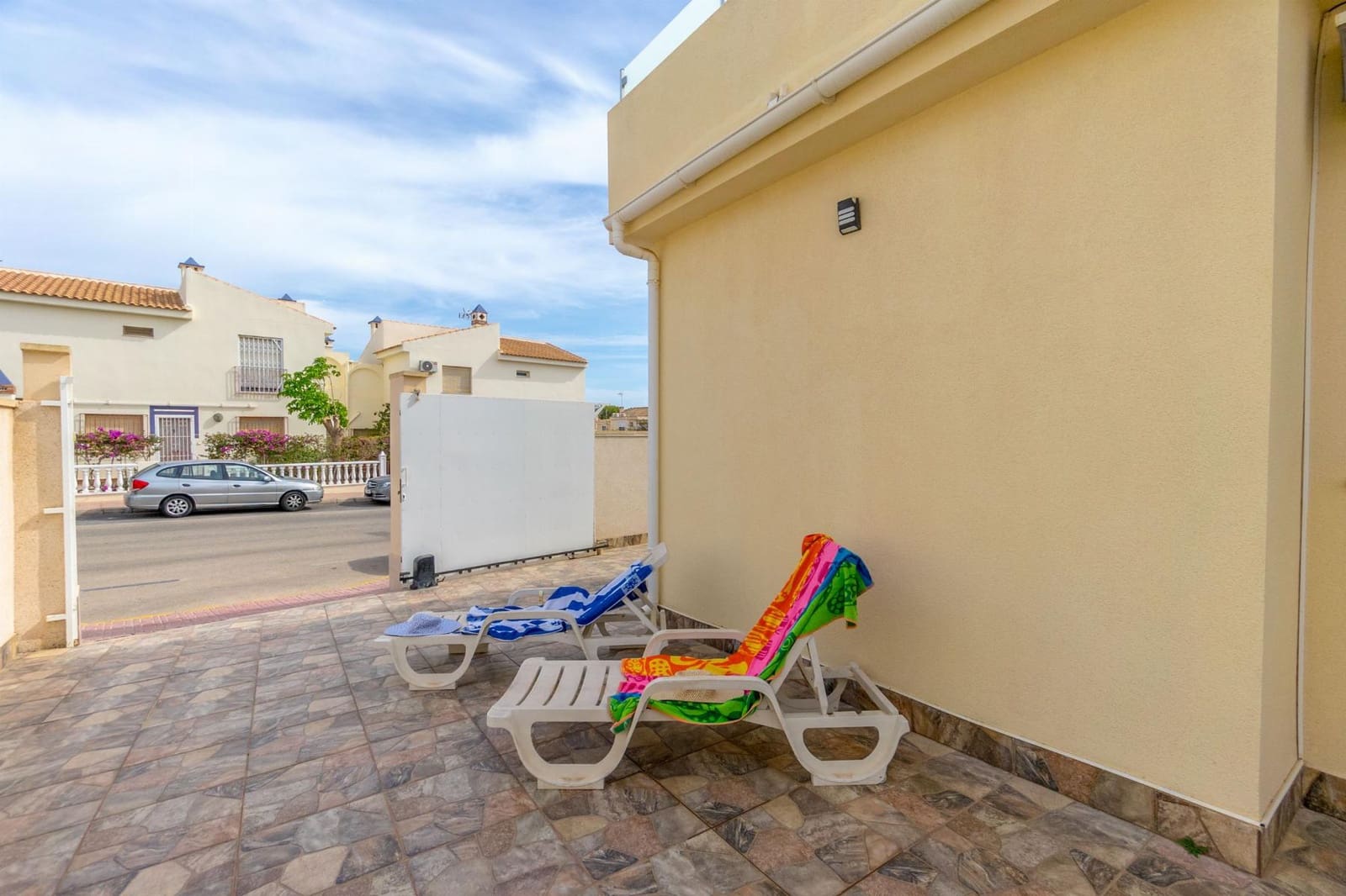 3 soveværelse Byhus til salg i Torrevieja med swimmingpool garage - € 255.000 (Ref: 9791317)