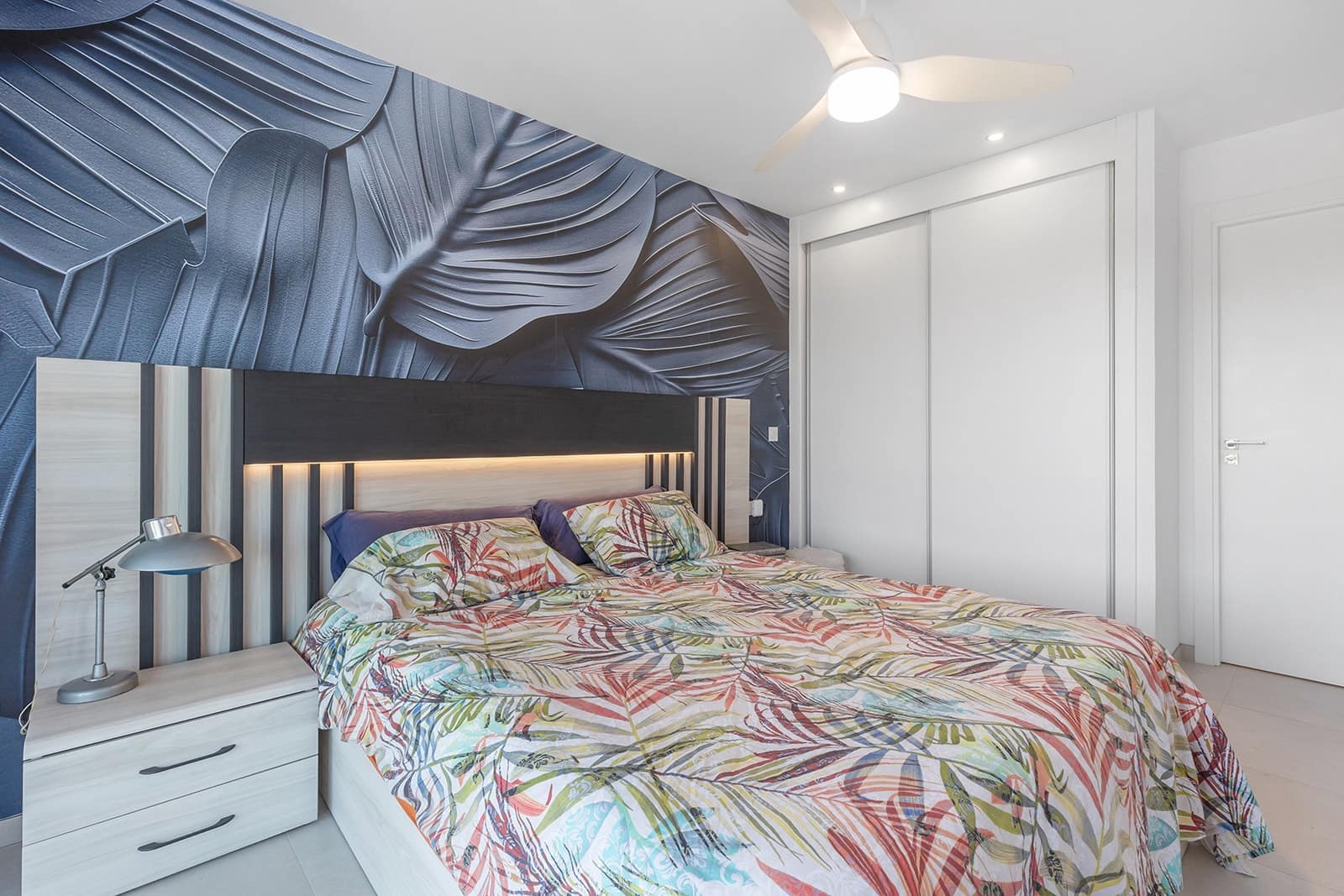 2 soverom Leilighet til salgs i Torrevieja med garasje - € 519 000 (Ref: 9791319)