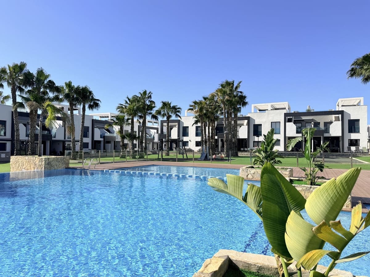 2 sypialnia Apartament na sprzedaż w Miasto Alicante / Alacant z basenem garażem - 269 000 € (Ref: 9791320)