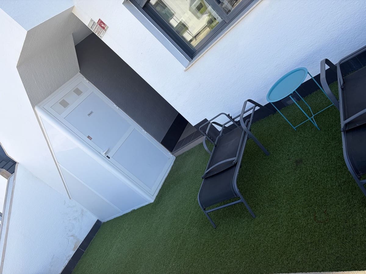 2 sypialnia Apartament na sprzedaż w Miasto Alicante / Alacant z basenem garażem - 269 000 € (Ref: 9791320)