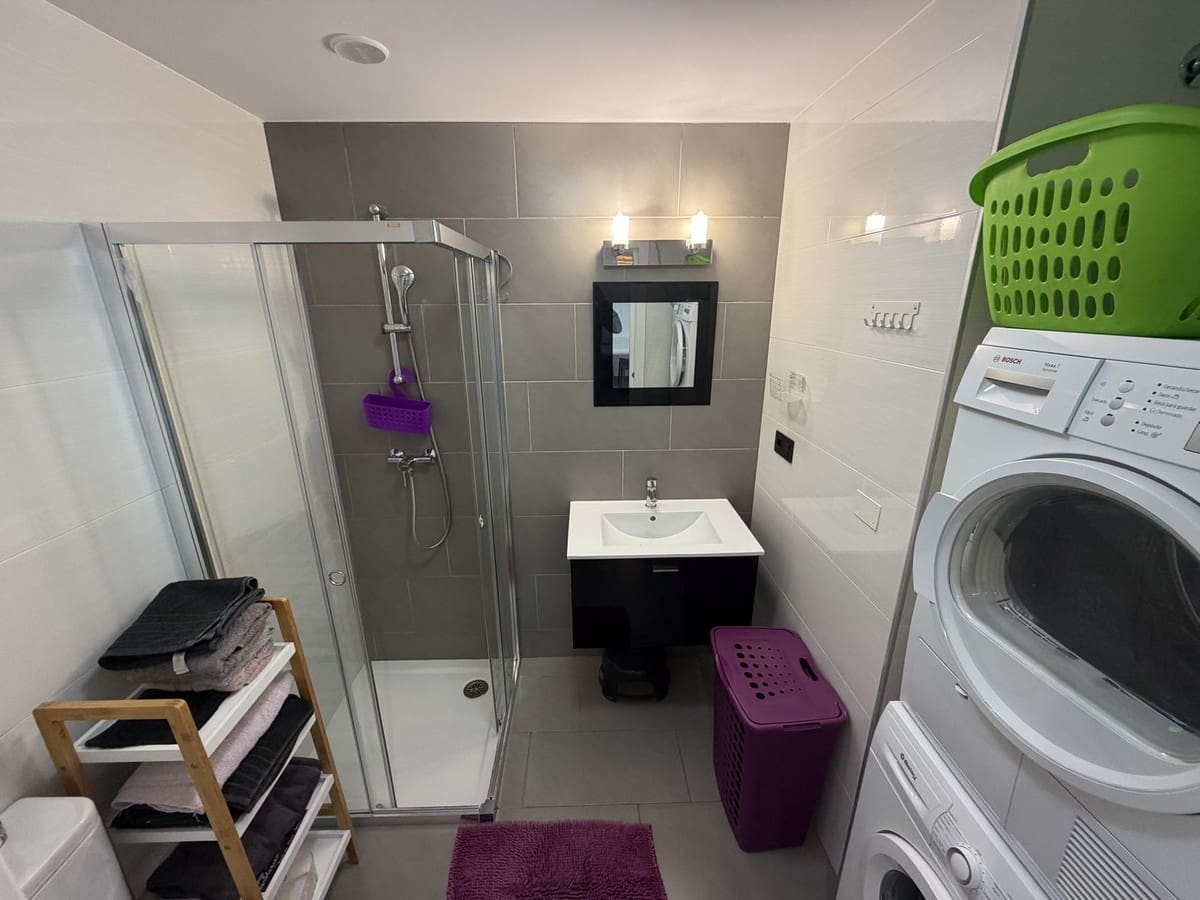 2 sypialnia Apartament na sprzedaż w Miasto Alicante / Alacant z basenem garażem - 269 000 € (Ref: 9791320)