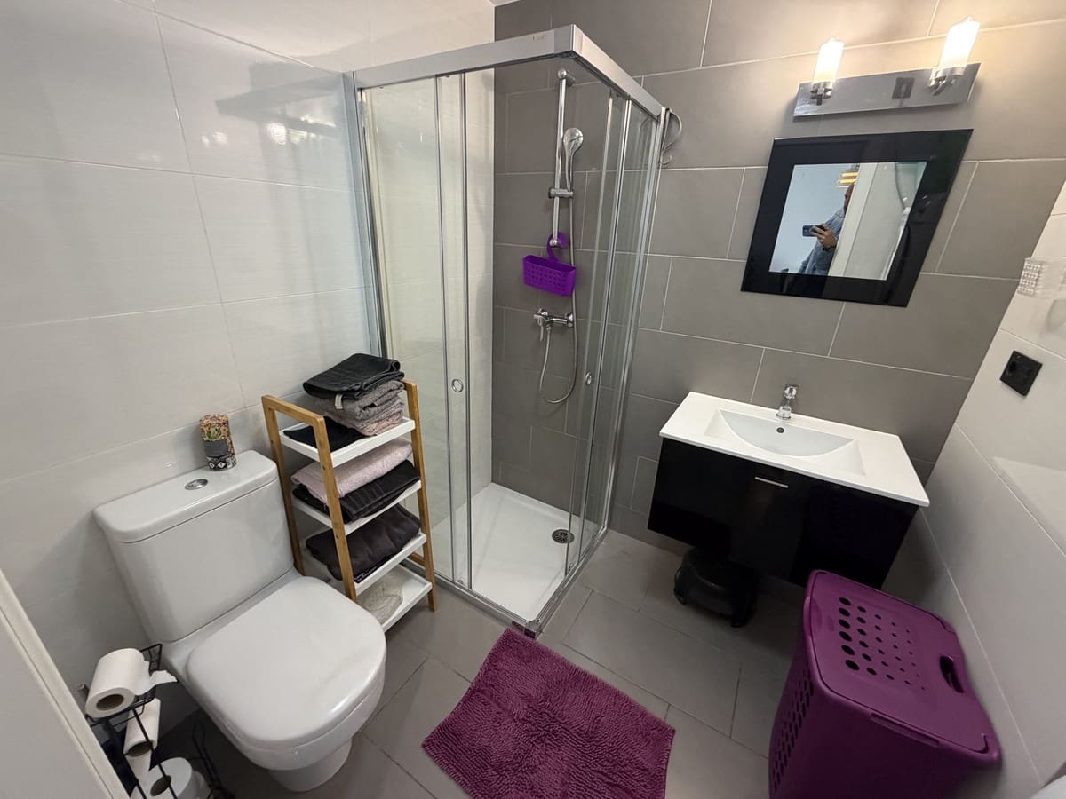 2 sypialnia Apartament na sprzedaż w Miasto Alicante / Alacant z basenem garażem - 269 000 € (Ref: 9791320)