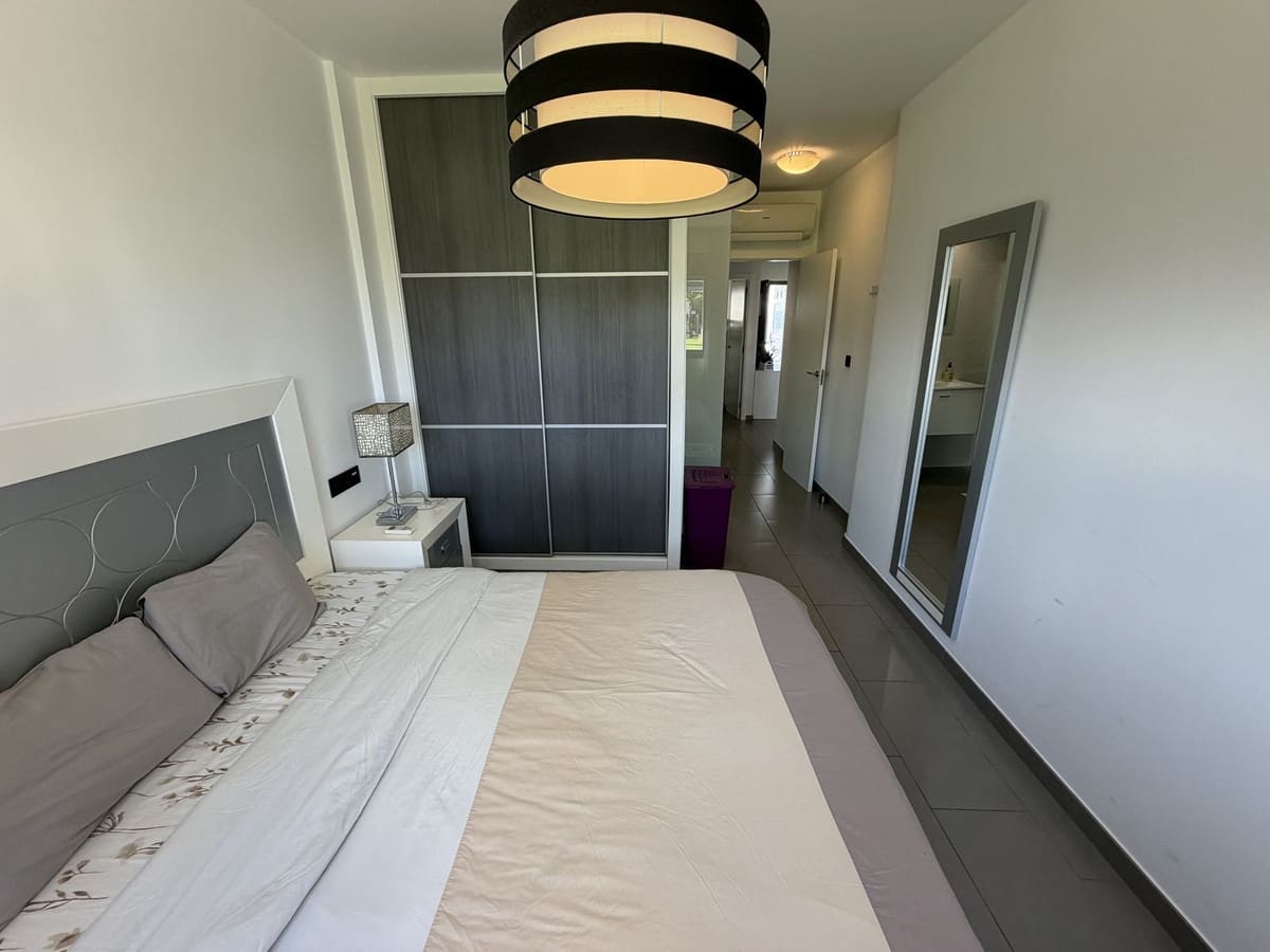 2 sypialnia Apartament na sprzedaż w Miasto Alicante / Alacant z basenem garażem - 269 000 € (Ref: 9791320)