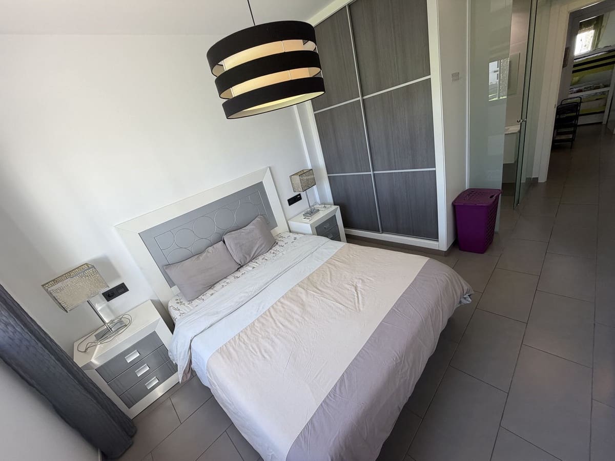 2 sypialnia Apartament na sprzedaż w Miasto Alicante / Alacant z basenem garażem - 269 000 € (Ref: 9791320)