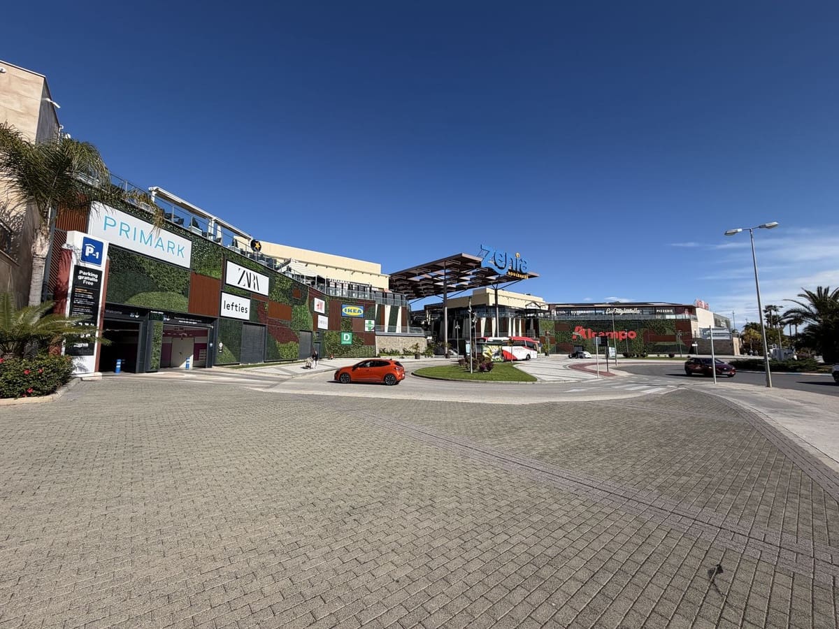 2 sypialnia Apartament na sprzedaż w Miasto Alicante / Alacant z basenem garażem - 269 000 € (Ref: 9791320)