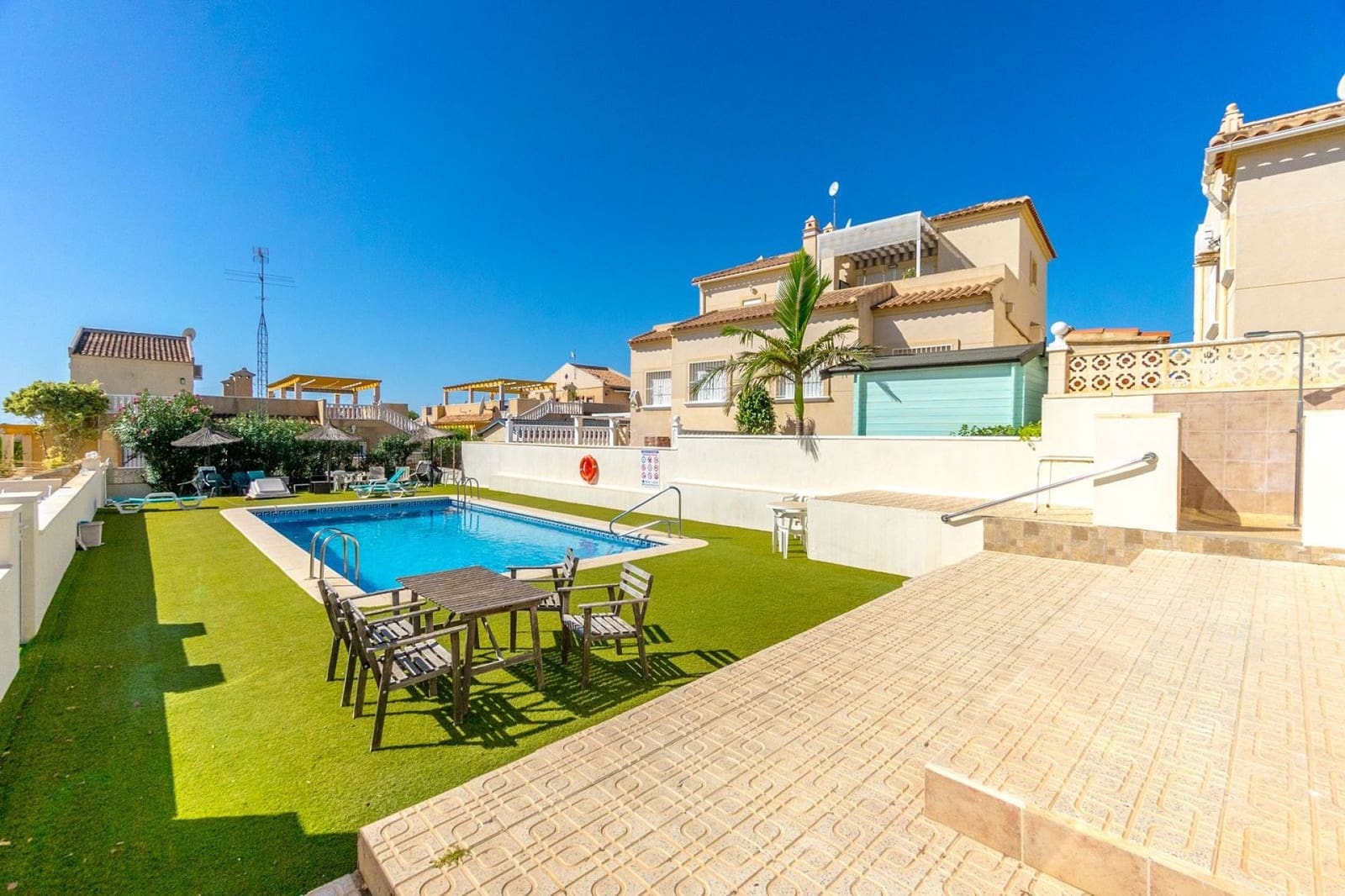 3 quarto Moradia para venda em Orihuela Costa com piscina - 345 000 € (Ref: 9791323)