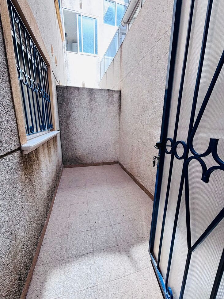 2 quarto Apartamento para venda em Punta Prima com piscina - 149 950 € (Ref: 9795025)