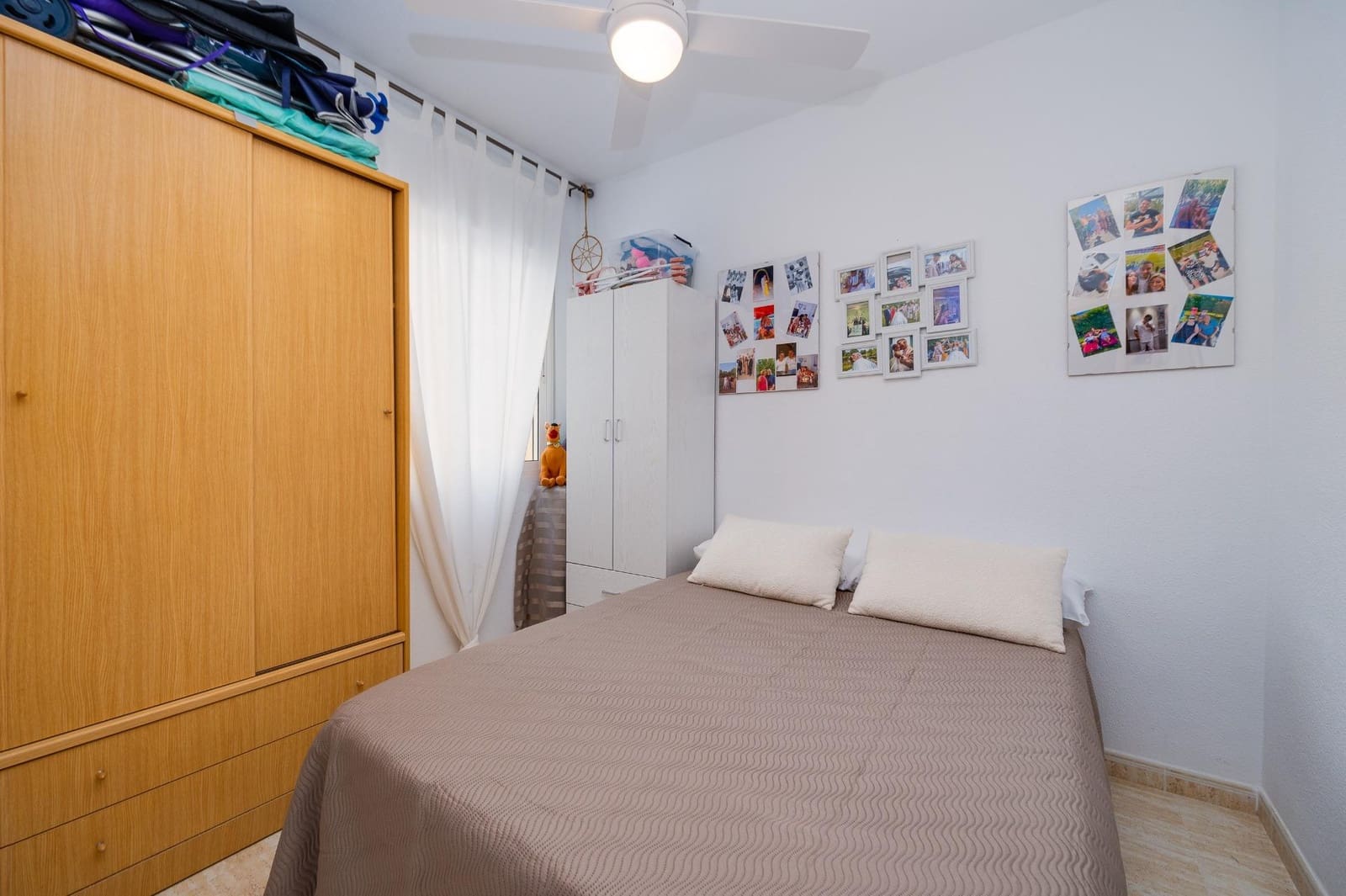 2 bedroom Apartment for sale in Torrevieja with pool - € 140,000 (Ref: 9795029)