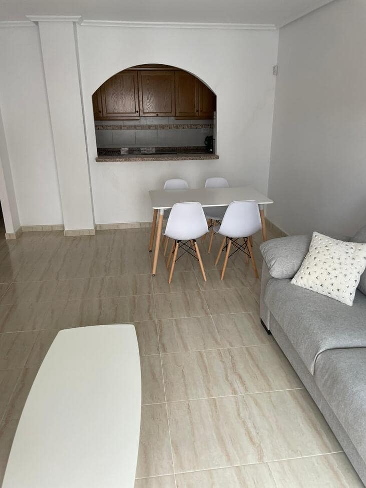 2 slaapkamer Appartement te koop in San Miguel de Salinas met zwembad - € 125.000 (Ref: 9795032)
