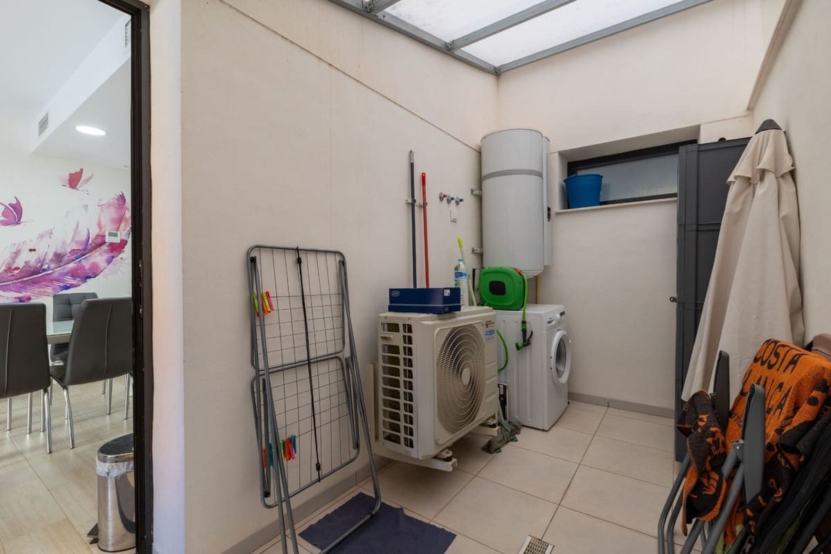 2 Zimmer Apartment zu verkaufen in Orihuela - 225.000 € (Ref: 9795047)