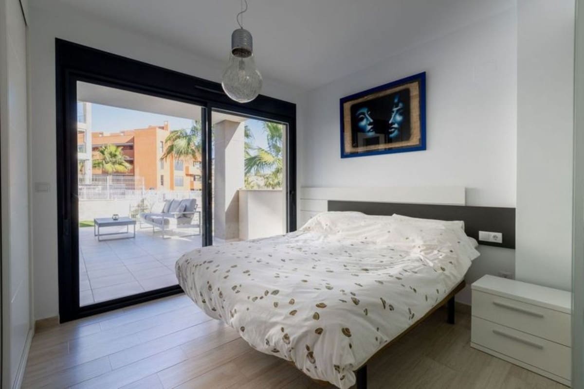 2 Zimmer Apartment zu verkaufen in Orihuela - 225.000 € (Ref: 9795047)