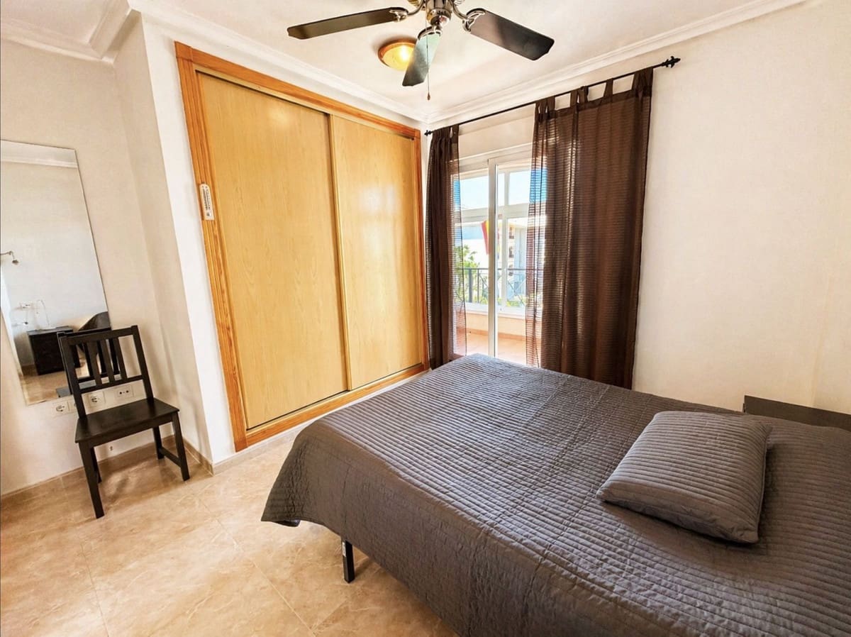 3 slaapkamer Penthouse te koop in Orihuela met zwembad - € 239.000 (Ref: 9795048)