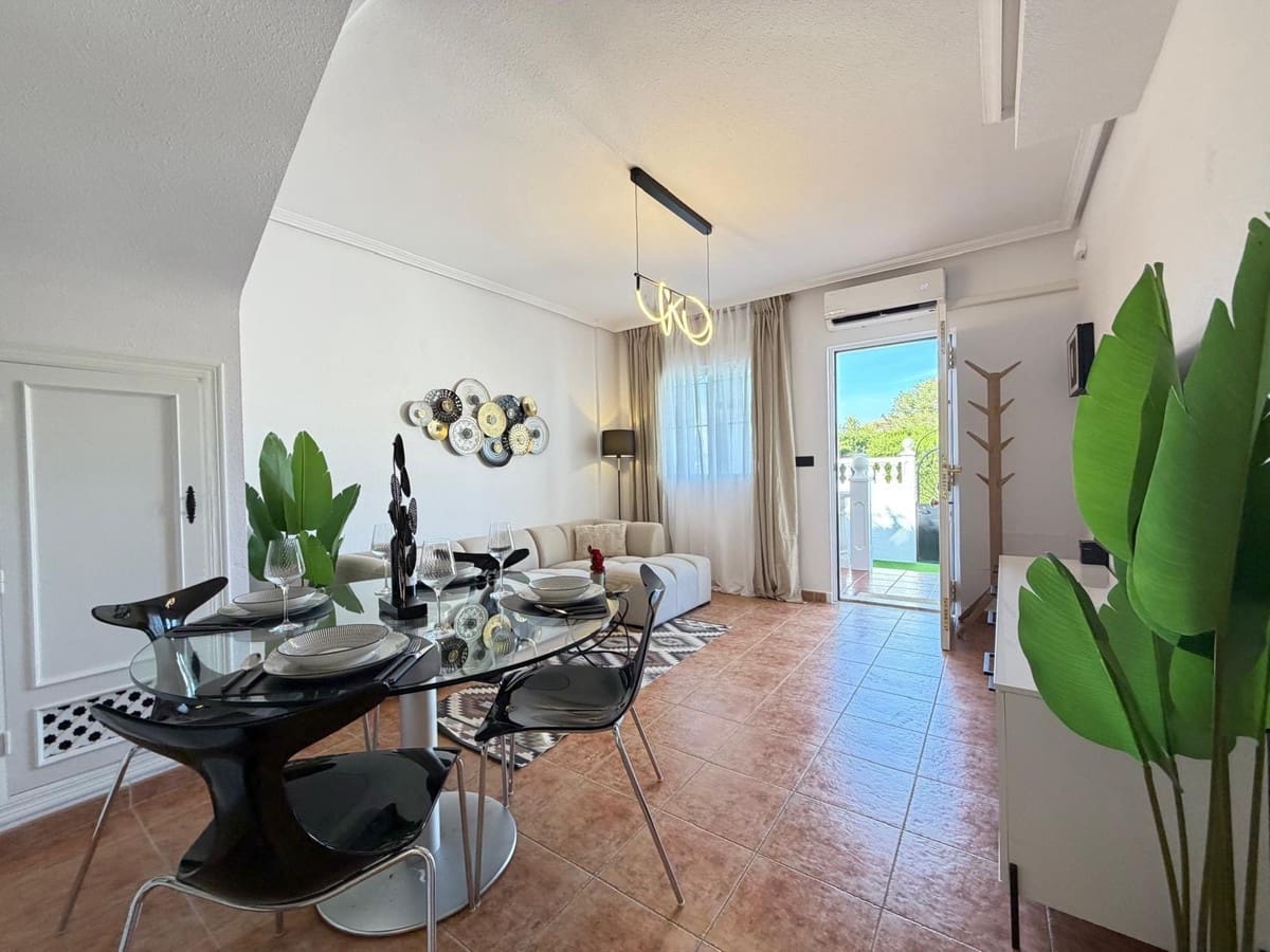 3 bedroom Townhouse for sale in Orihuela - € 259,900 (Ref: 9795049)