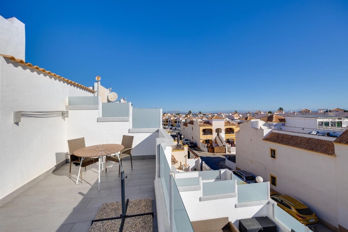 3 bedroom Townhouse for sale in Orihuela - € 265,000 (Ref: 9795050)