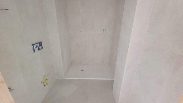 2 slaapkamer Appartement te koop in Alicante stad - € 329.999 (Ref: 9795051)