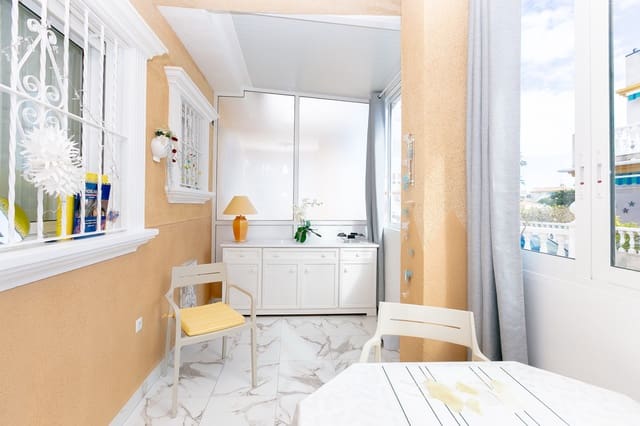 2 soverom Hus til salgs i Playa Flamenca, Orihuela med svømmebasseng - € 219 000 (Ref: 9795053)