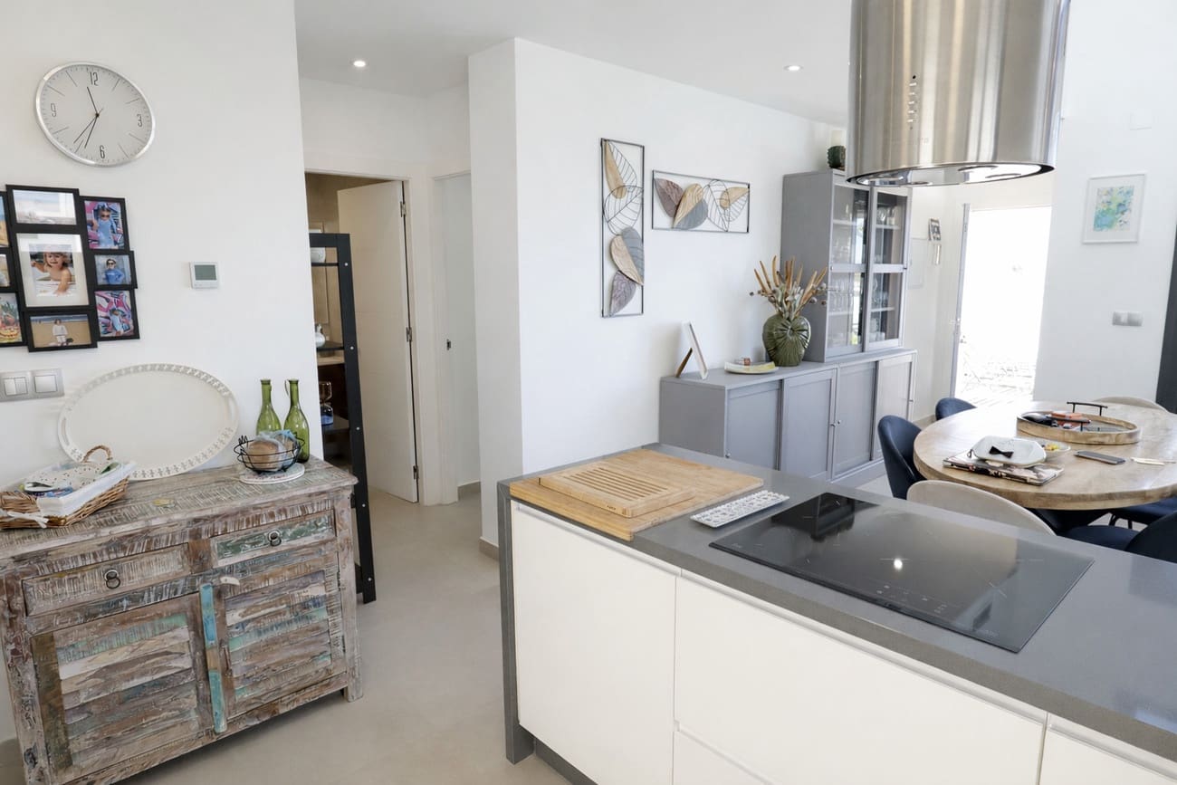 3 sovrum Villa till salu i Daya Vieja med pool garage - 379 000 € (Ref: 9795054)