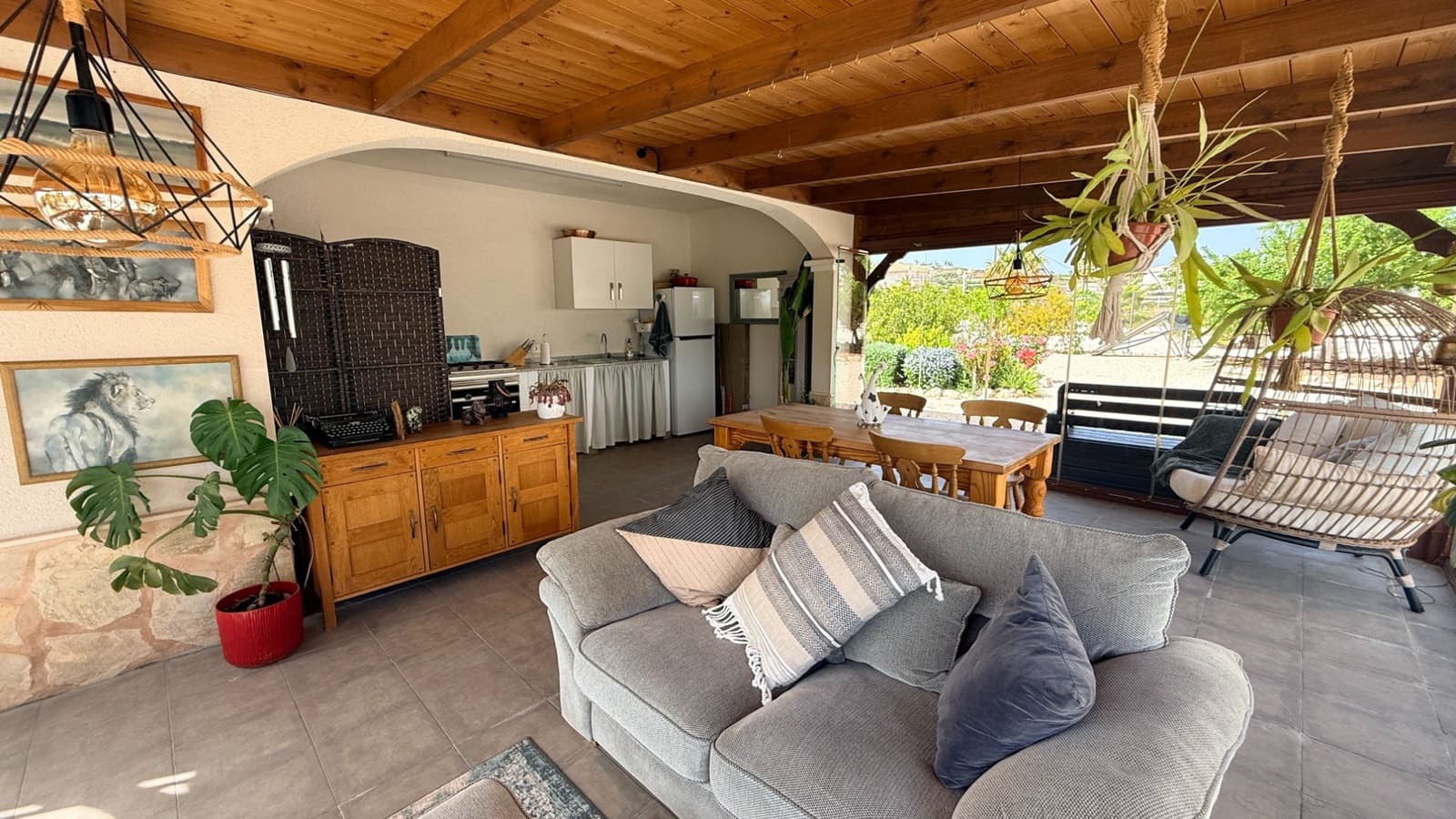 4 makuuhuone Huvila myytävänä paikassa Pinoso mukana uima-altaan 
autotalli - 649 950 € (Ref: 9799649)