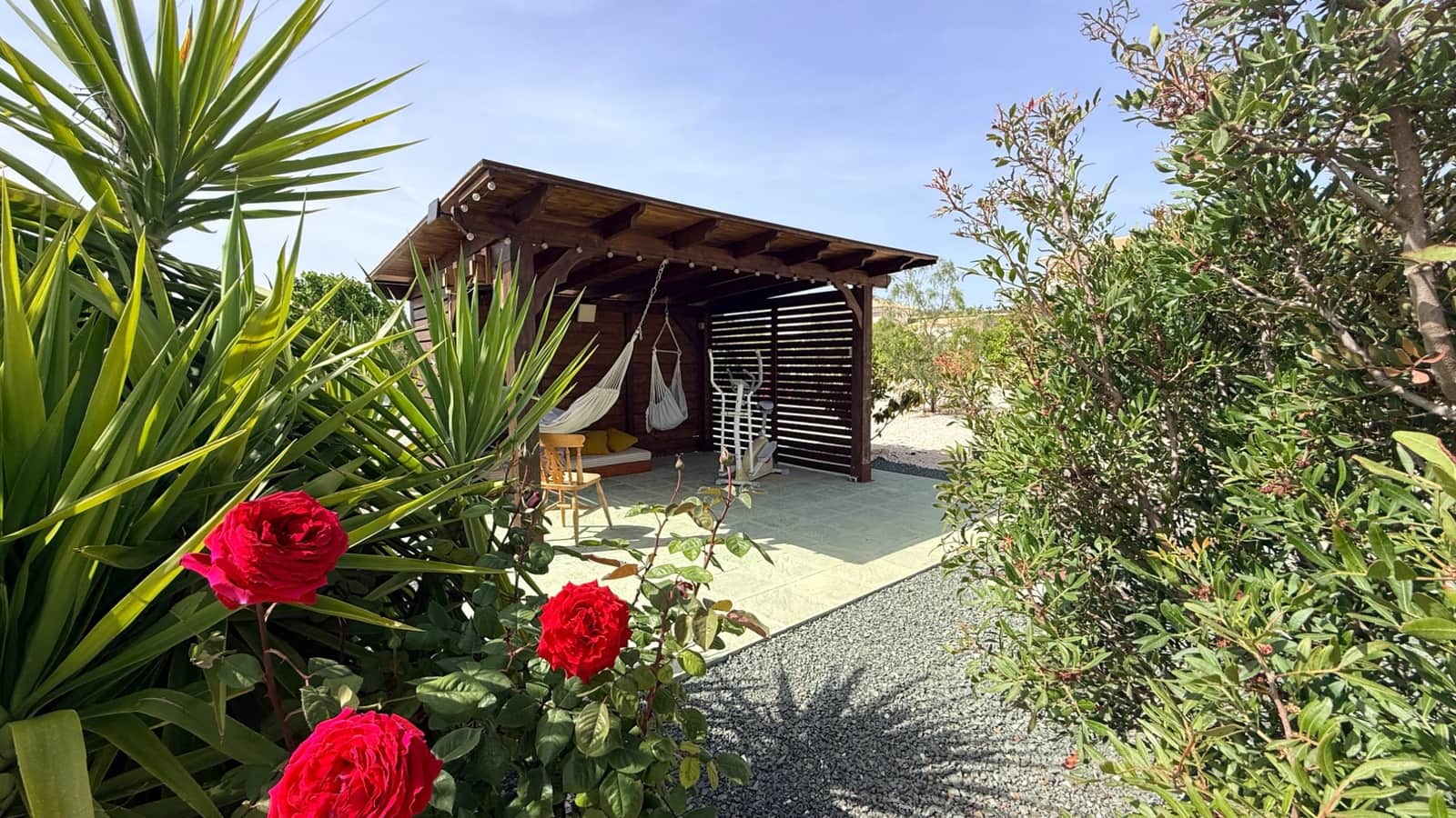 4 makuuhuone Huvila myytävänä paikassa Pinoso mukana uima-altaan 
autotalli - 649 950 € (Ref: 9799649)