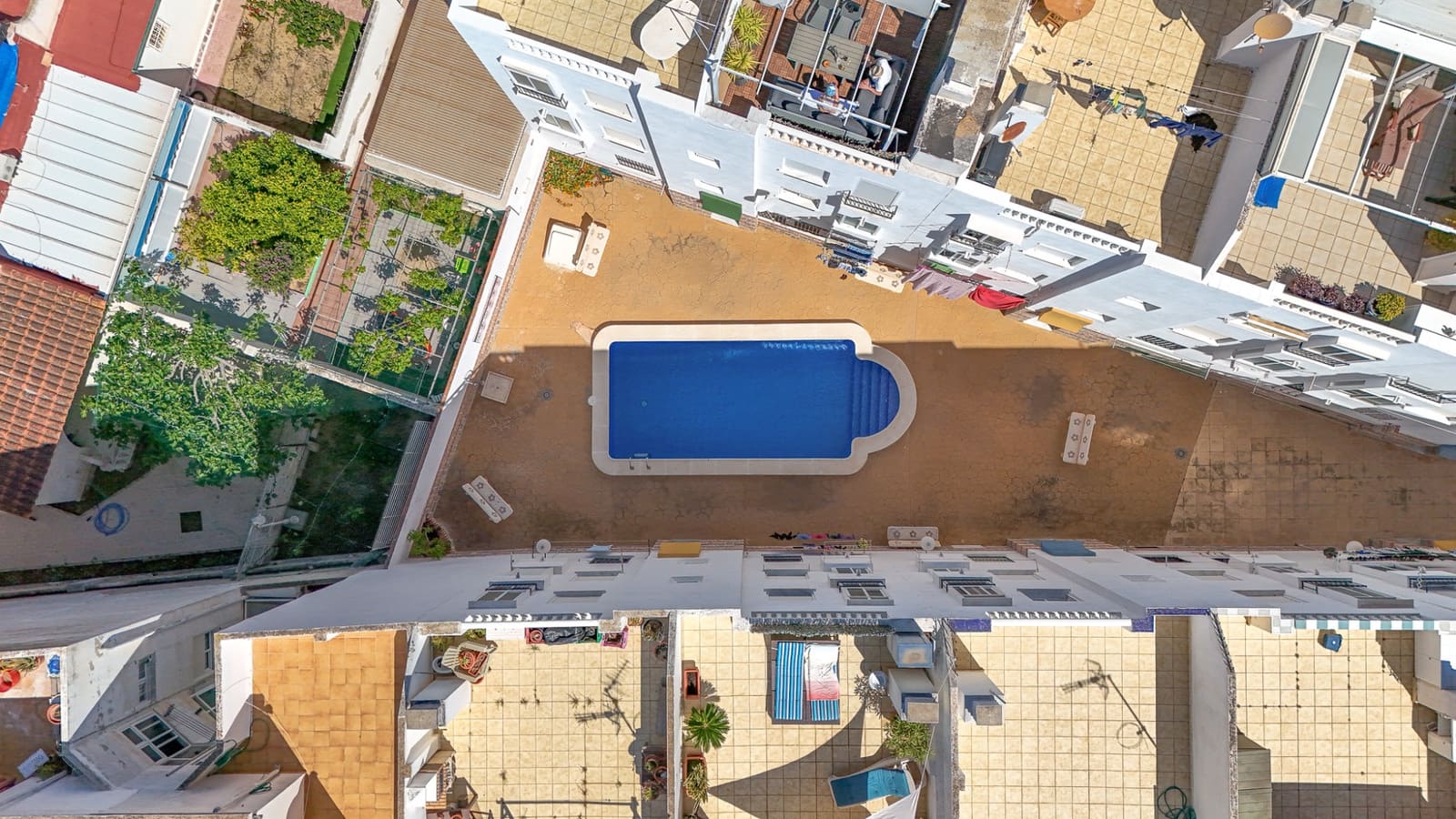 2 sovrum Lägenhet till salu i Torrevieja med pool - 145 000 € (Ref: 9799656)