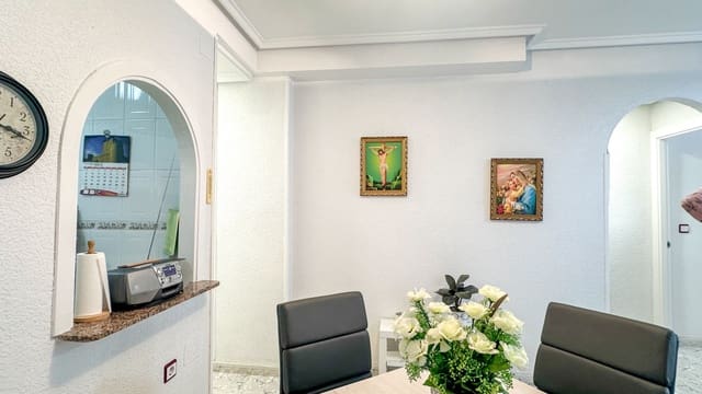 2 soveværelse Lejlighed til salg i Avenida Habaneras - Curva de Palangre, Torrevieja - € 145.000 (Ref: 9799662)