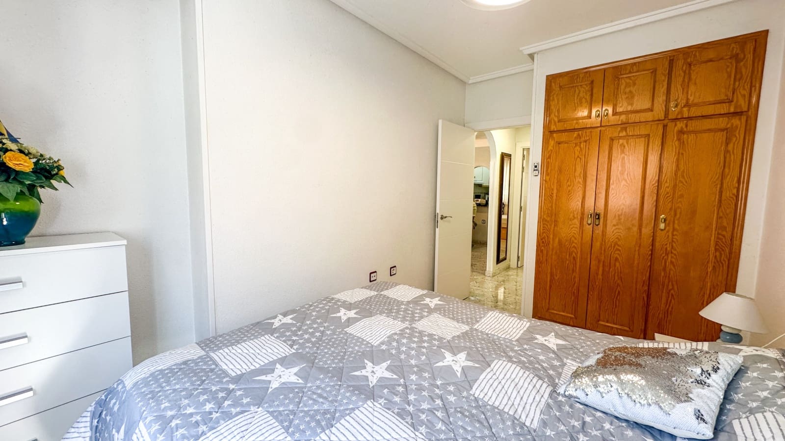 2 soveværelse Lejlighed til salg i Torrevieja - € 145.000 (Ref: 9799662)