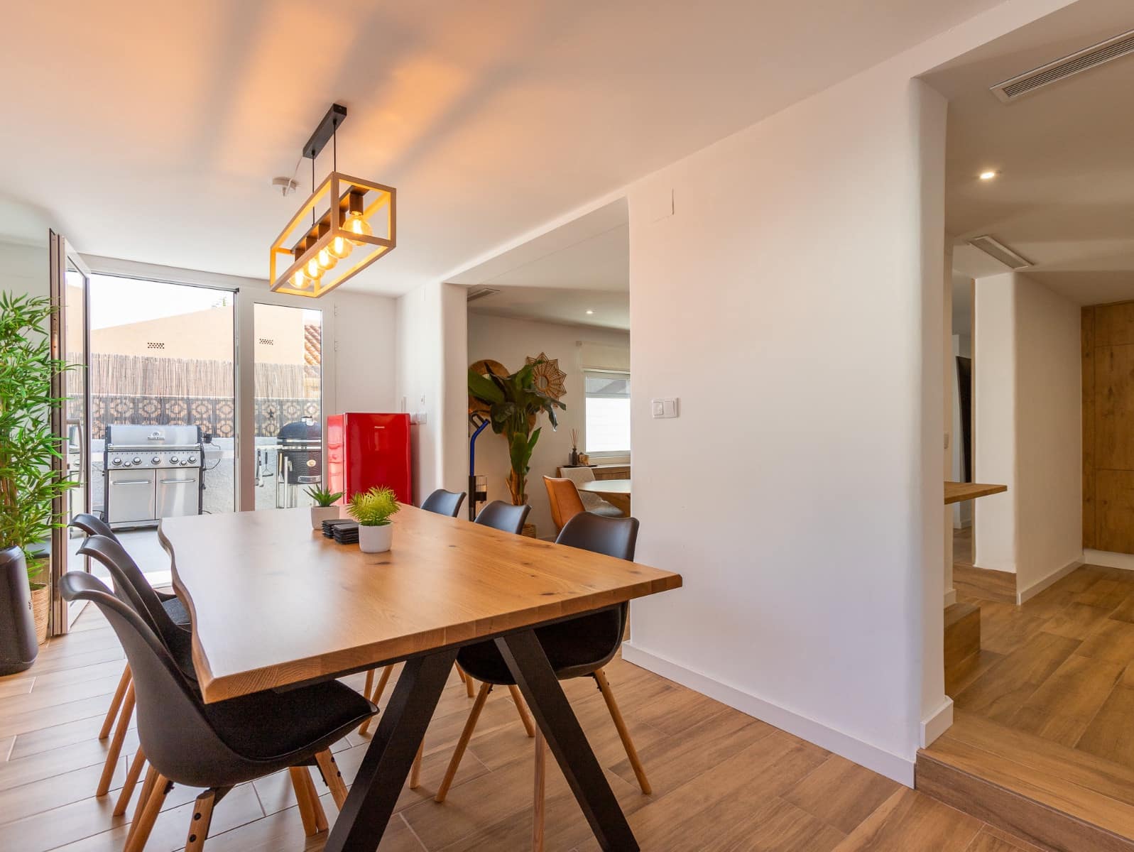 Chalet de 4 habitaciones en Los Balcones en venta - 650.000 € (Ref: 9799676)