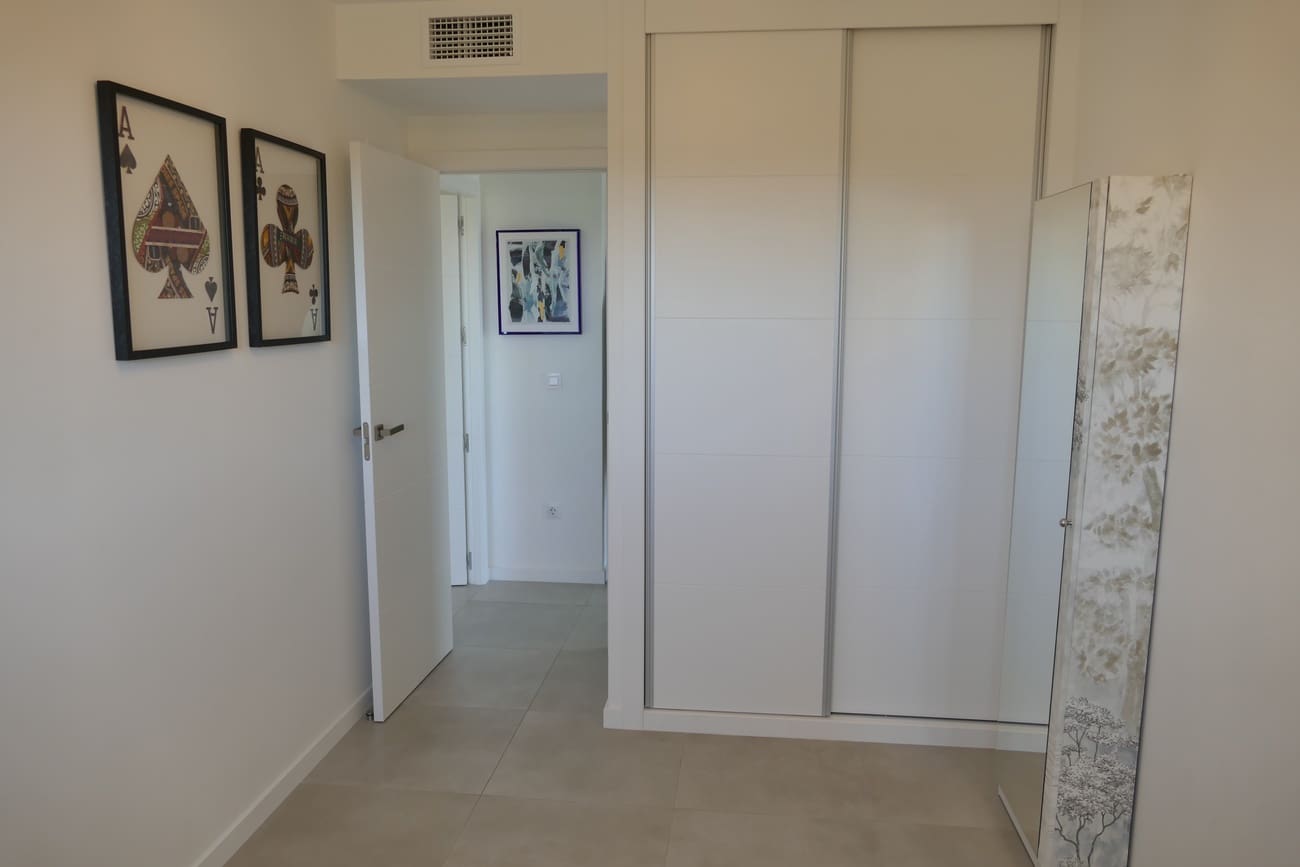 2 soverom Leilighet til salgs i Dehesa de Campoamor med svømmebasseng garasje - € 355 000 (Ref: 9805691)