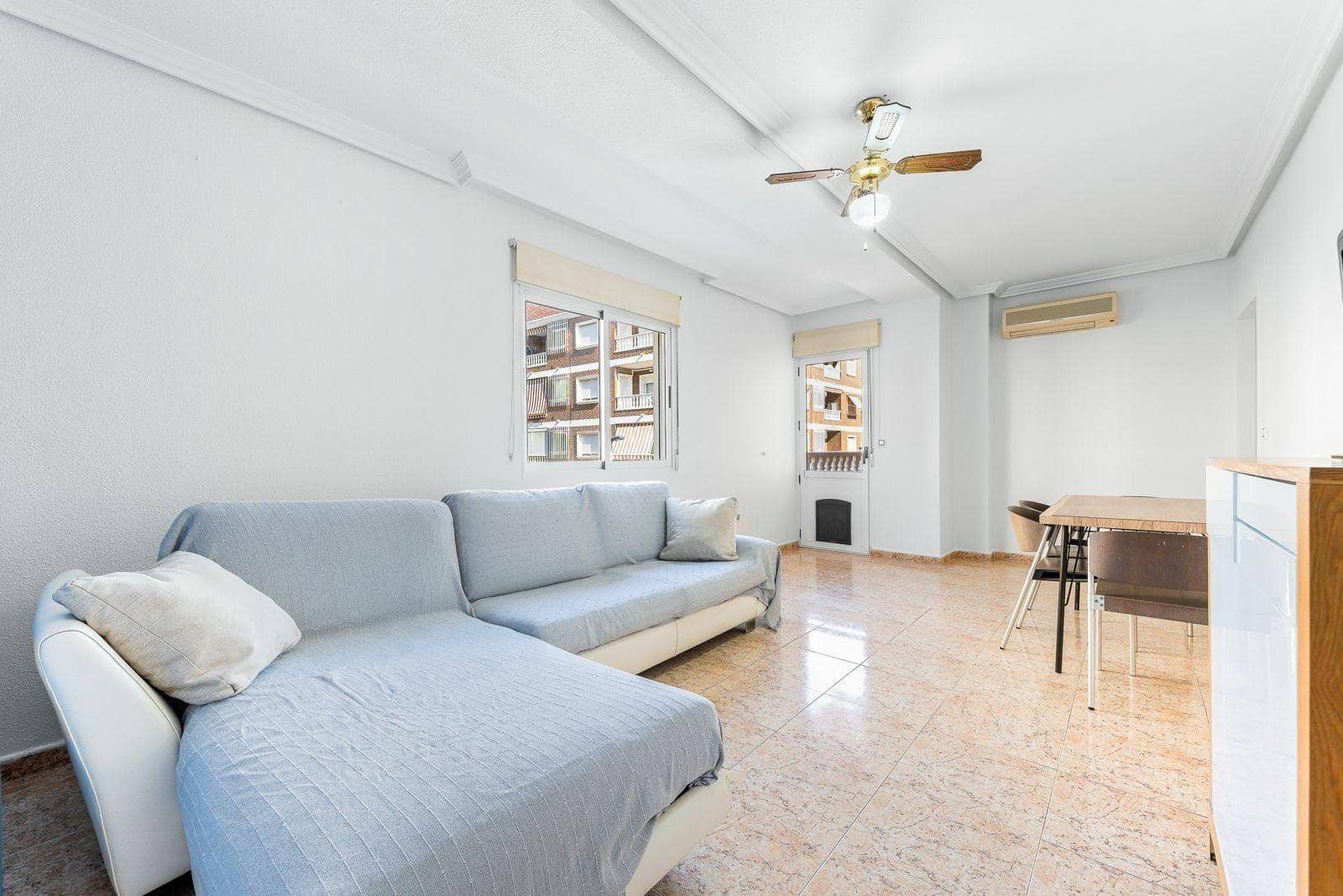 3 camera da letto Appartamento in vendita in Torrevieja - 155.900 € (Rif: 9812429)