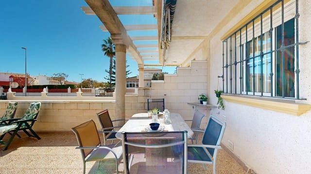 Casa de 3 habitaciones en Torre de la Horadada, Pilar de la Horadada en venta - 230.000 € (Ref: 9813949)