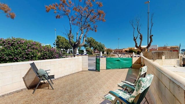 Casa de 3 habitaciones en Torre de la Horadada, Pilar de la Horadada en venta - 230.000 € (Ref: 9813949)