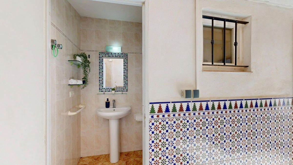 Casa de 3 habitaciones en Pilar de la Horadada en venta - 230.000 € (Ref: 9813949)