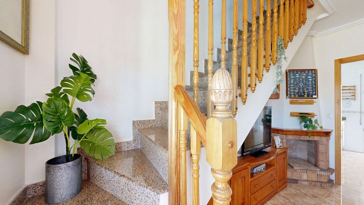 Casa de 3 habitaciones en Pilar de la Horadada en venta - 230.000 € (Ref: 9813949)