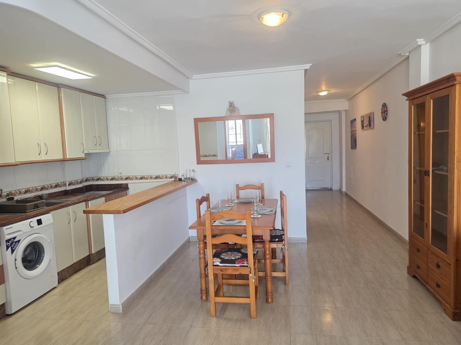 2 soveværelse Lejlighed til salg i Villamartin - € 139.900 (Ref: 9823608)