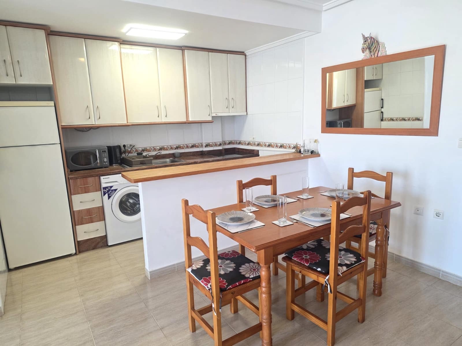 2 soveværelse Lejlighed til salg i Villamartin - € 139.900 (Ref: 9823608)