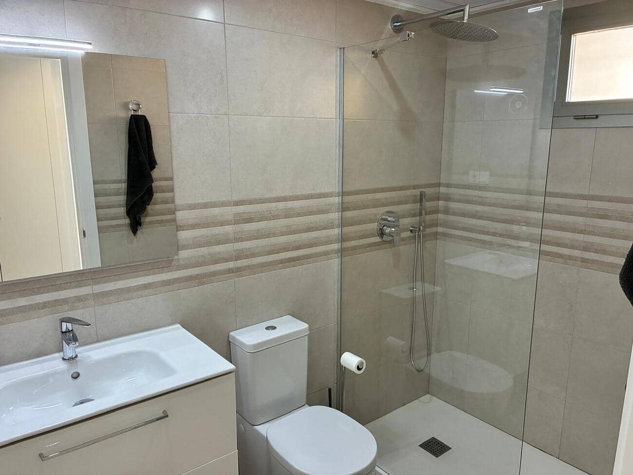 3 chambre Appartement à vendre à Villamartin avec piscine garage - 324 900 € (Ref: 9823609)