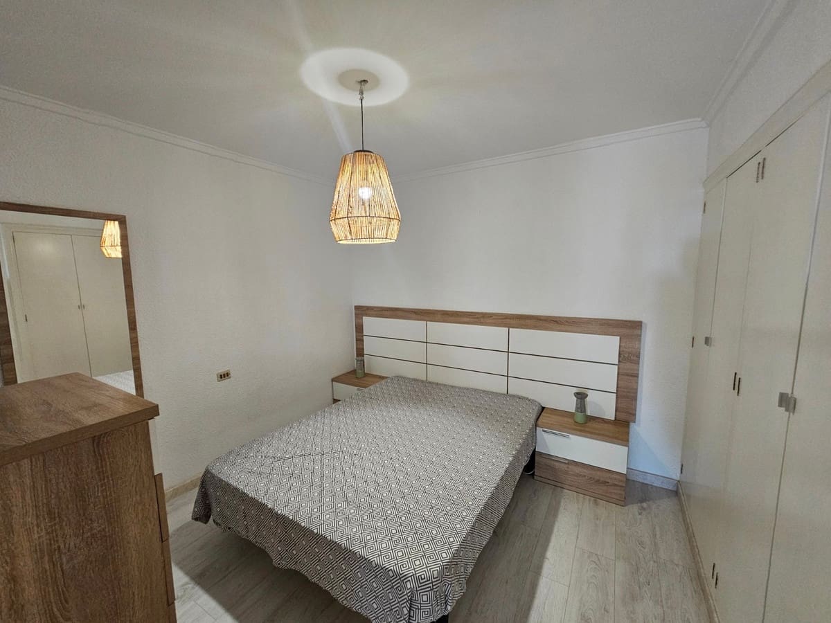 2 makuuhuone Huoneisto myytävänä paikassa Torrevieja - 265 000 € (Ref: 9825655)