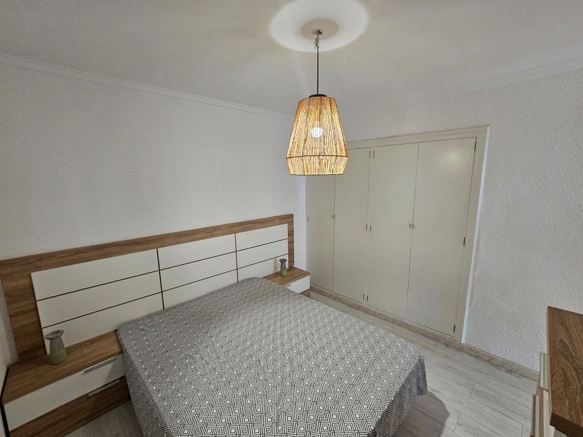 2 makuuhuone Huoneisto myytävänä paikassa Torrevieja - 265 000 € (Ref: 9825655)