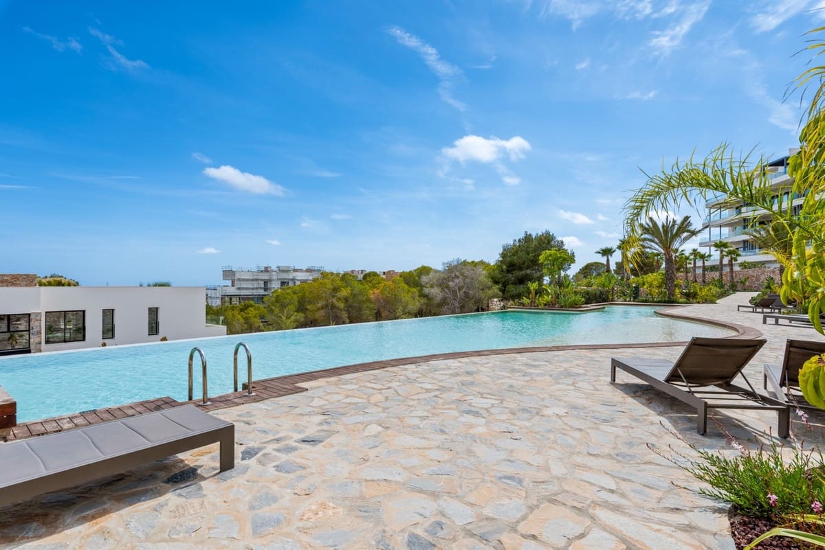 2 bedroom Apartment for sale in Orihuela with pool garage - € 479,000 (Ref: 9825657)