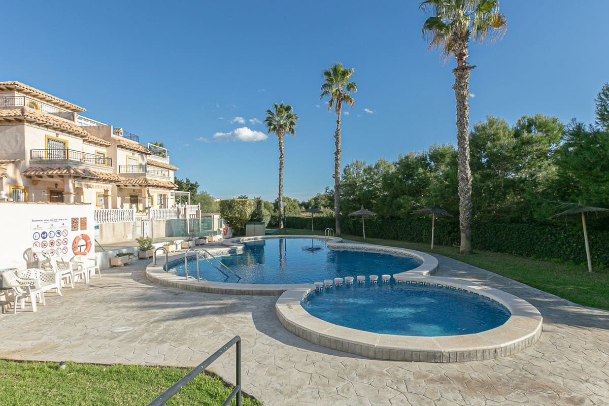 3 bedroom Apartment for sale in Orihuela - € 224,500 (Ref: 9825666)