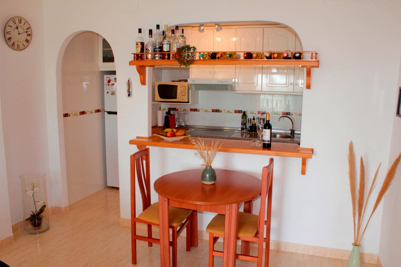 2 sypialnia Penthouse na sprzedaż w Orihuela Costa z basenem garażem - 225 000 € (Ref: 9825685)