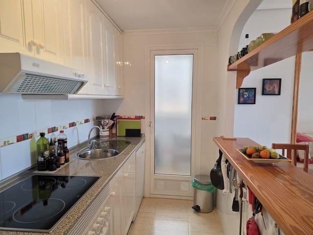 2 sovrum Lägenhet till salu i La Zenia, Orihuela med pool garage - 225 000 € (Ref: 9825685)