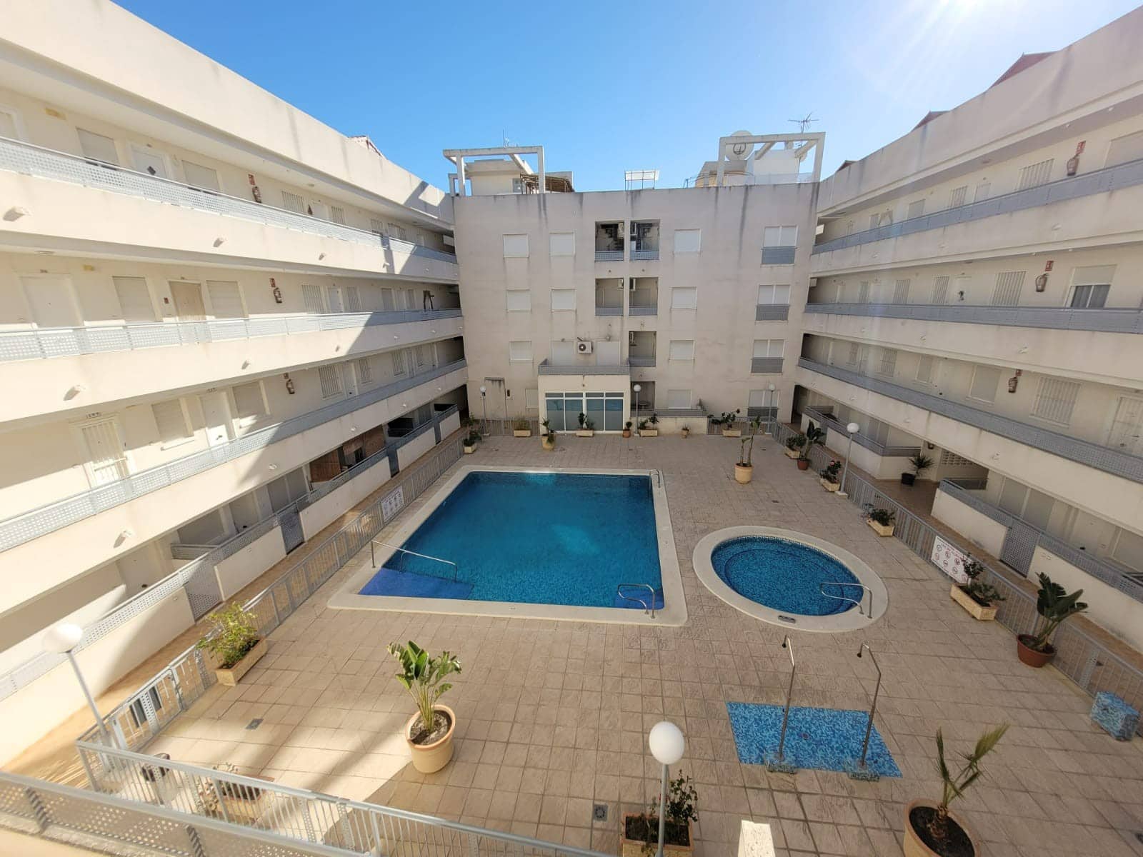 2 quarto Apartamento para venda em Almoradi com piscina - 99 700 € (Ref: 9825699)