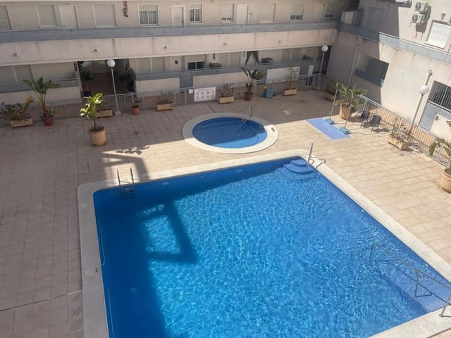 2 quarto Apartamento para venda em Almoradí com piscina - 99 700 € (Ref: 9825699)