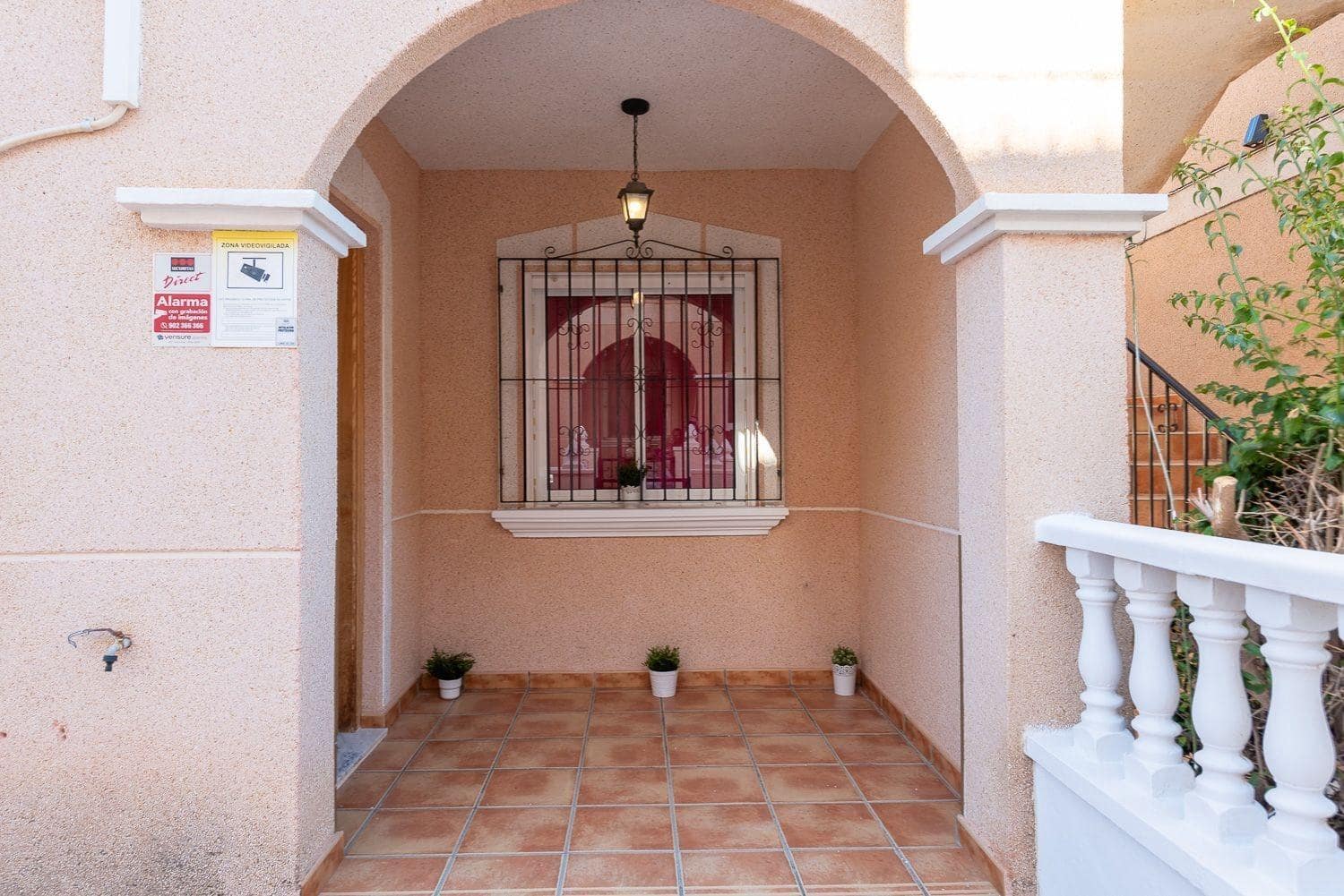 2 soveværelse Bungalow til salg i Orihuela Costa med swimmingpool - € 159.900 (Ref: 9827349)