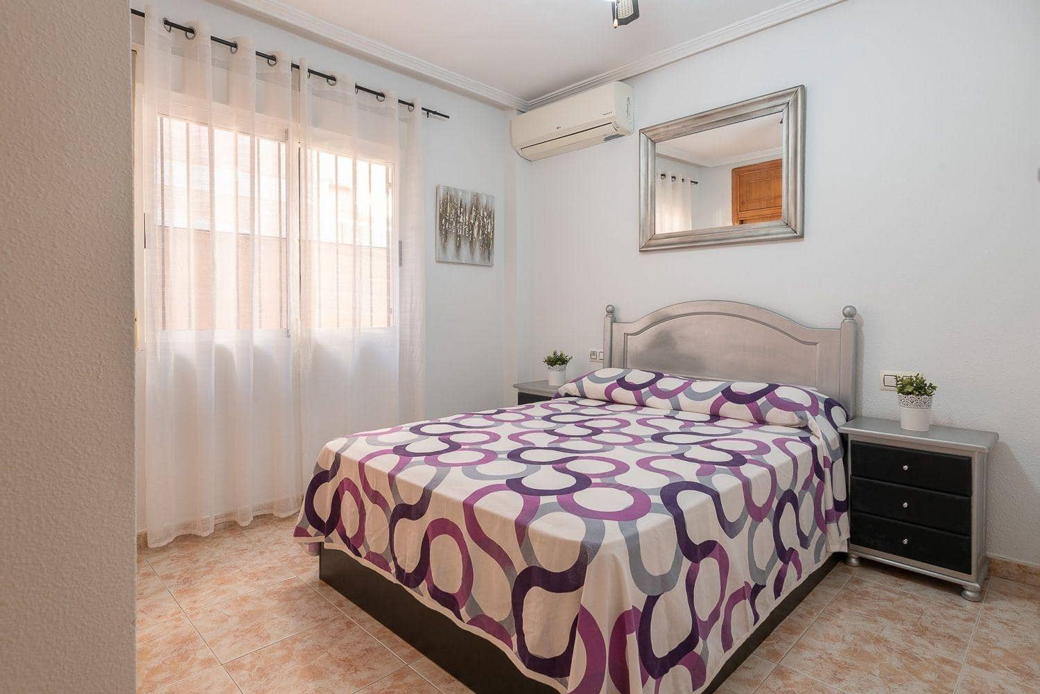 2 soveværelse Bungalow til salg i Orihuela Costa med swimmingpool - € 159.900 (Ref: 9827349)