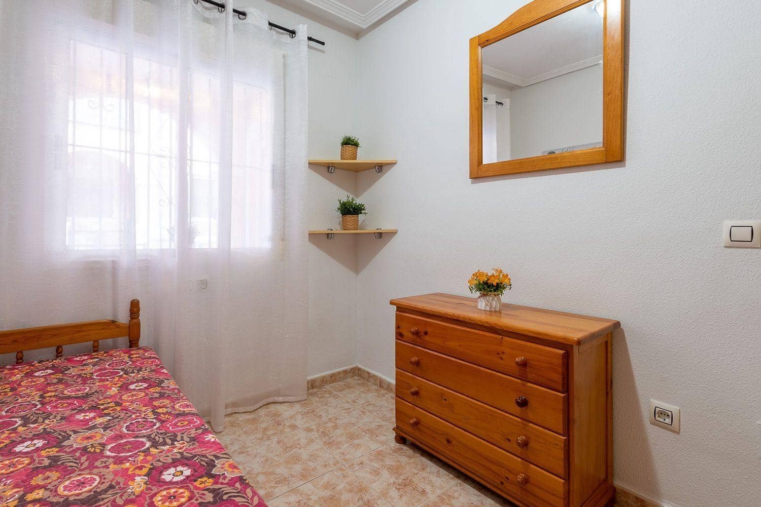 2 soveværelse Bungalow til salg i Orihuela Costa med swimmingpool - € 159.900 (Ref: 9827349)