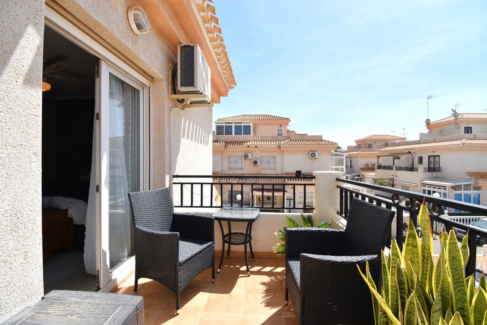 3 bedroom Terraced Villa for sale in Orihuela Costa with pool garage - € 249,000 (Ref: 9827396)
