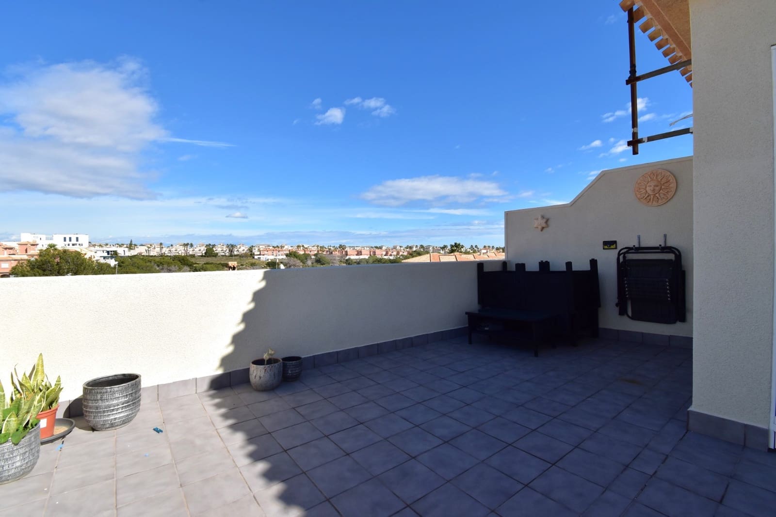 3 quarto Moradia Geminada para venda em Orihuela Costa com piscina garagem - 249 000 € (Ref: 9827397)